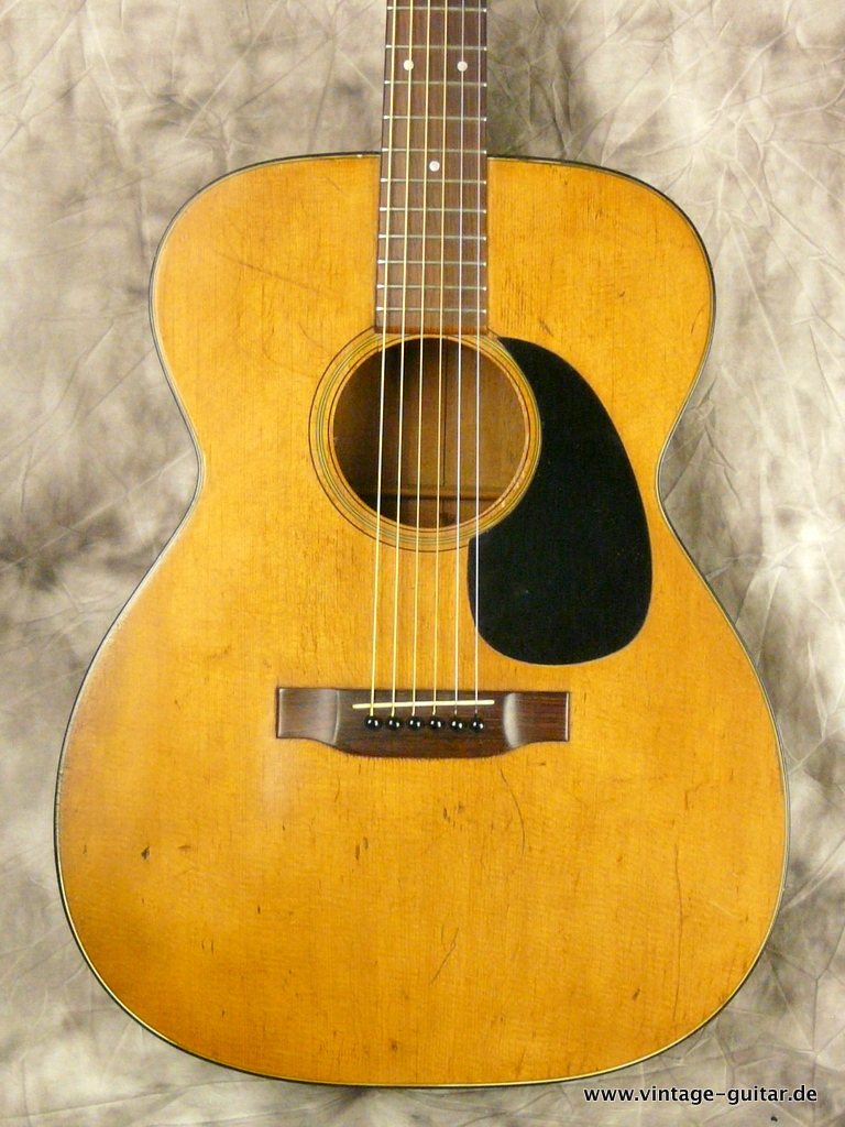 Martin-000-18-1969_natural-002.JPG