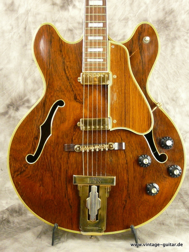 Gibson-Crest-Gold-1970-Brazlian-Rosewood-003.JPG