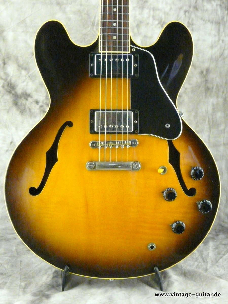 Gibson_ES-335-sunburst-1993-reissue-dot-002.JPG