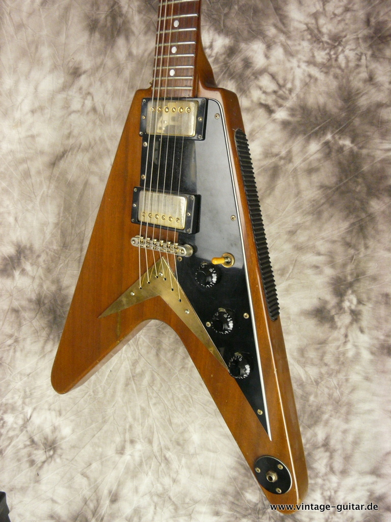 Tokai-Flying-V-1982-Korina-006.JPG