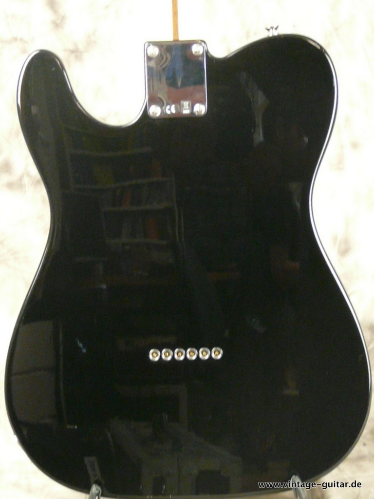 Fender-Telecaster-72_Thinline-005.JPG