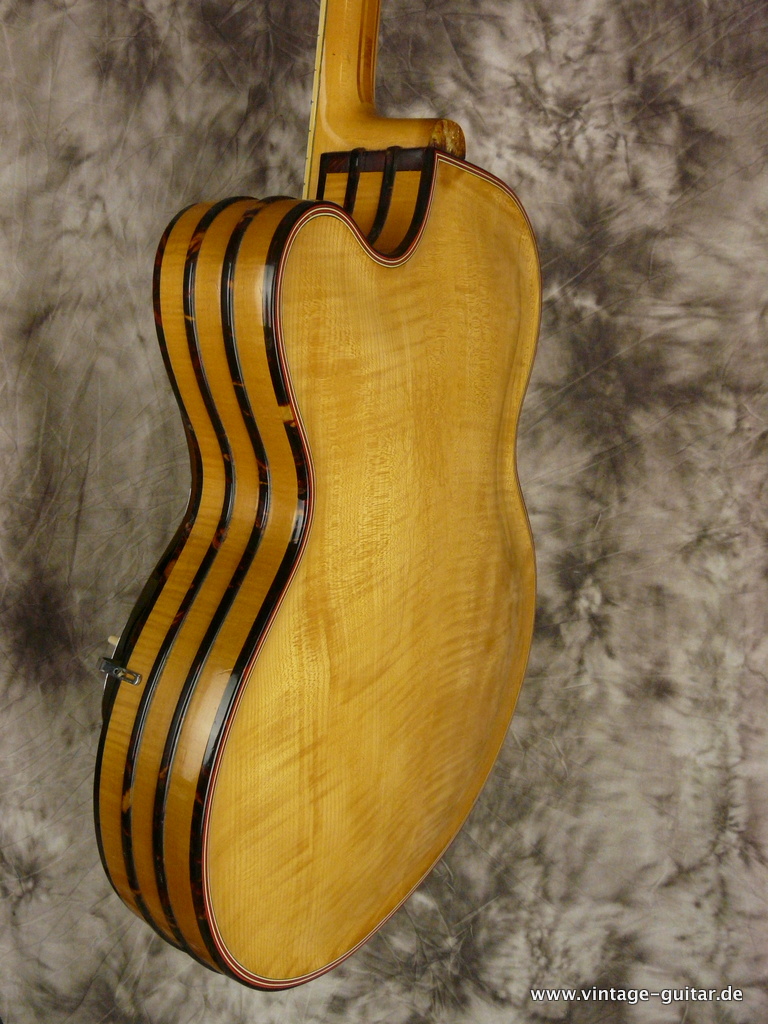 Artur_Lang_Archtop_engraved_Headstock_1958-006.JPG