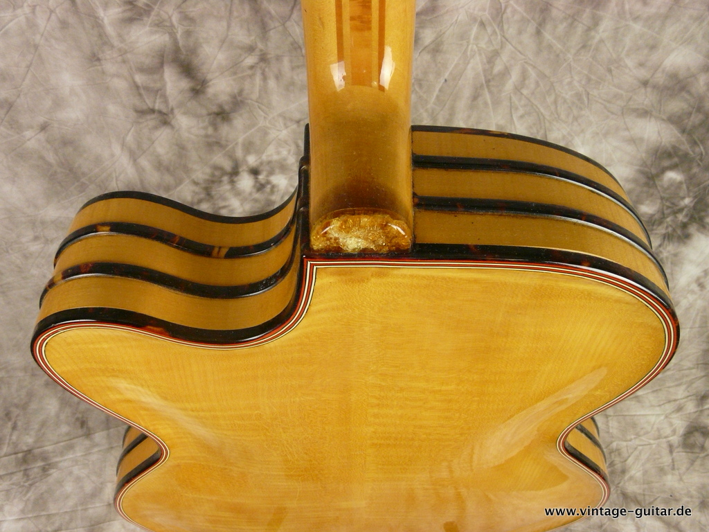 Artur_Lang_Archtop_engraved_Headstock_1958-007.JPG