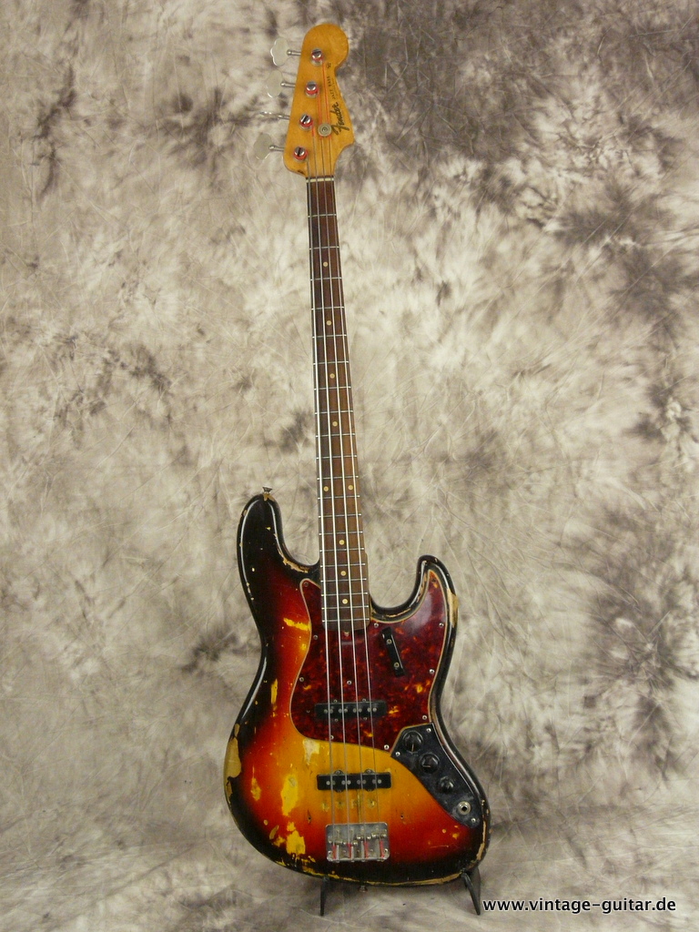 Fender_Jazzbass_1962_sunburst-001.JPG