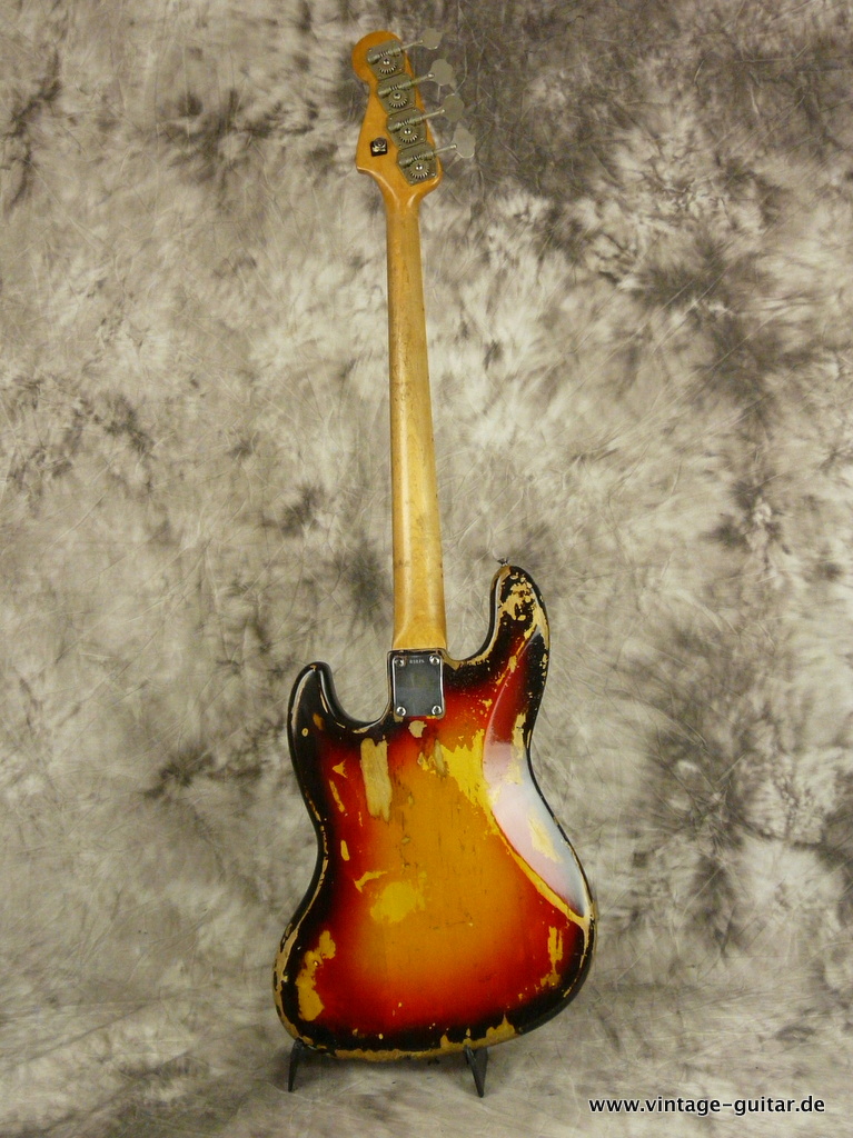 Fender_Jazzbass_1962_sunburst-002.JPG