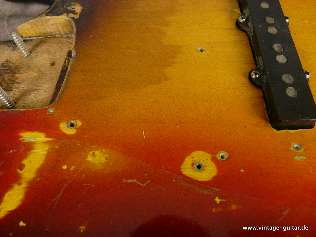 Fender_Jazzbass_1962_sunburst-029.JPG