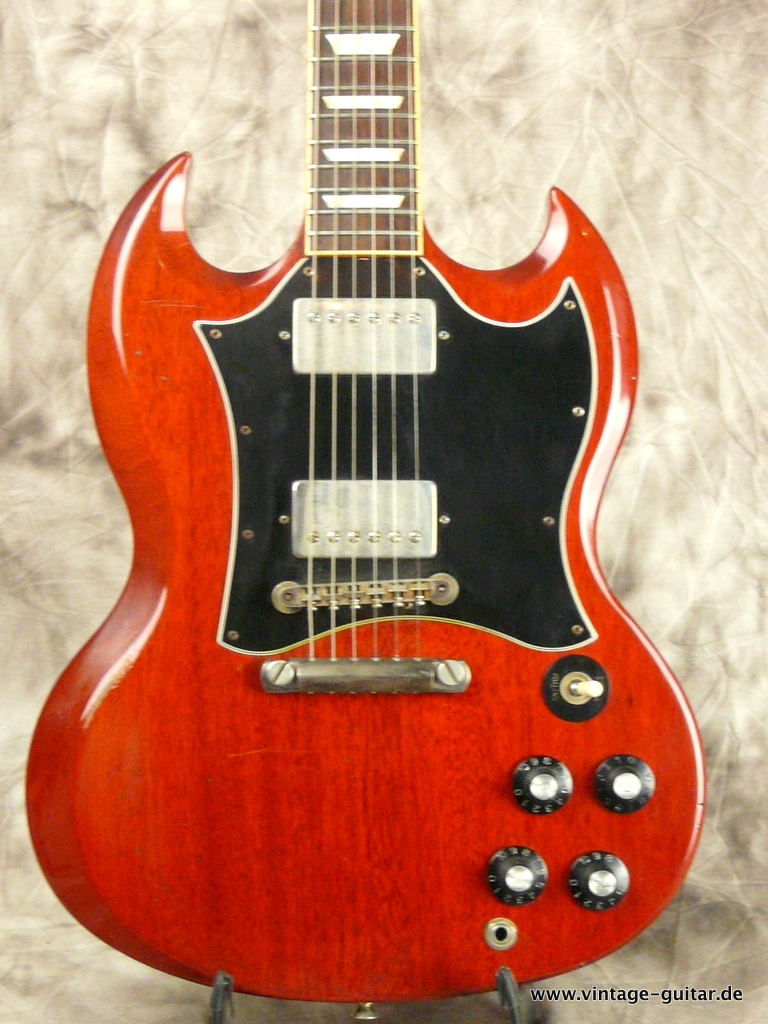 Gibson-SG-2007-cherry-002.JPG