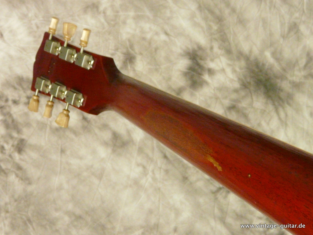 Gibson-SG-2007-cherry-008.JPG