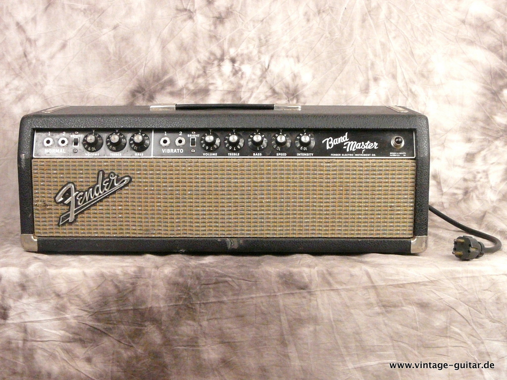 Fender_Bandmaster-1965-blackface-001.JPG
