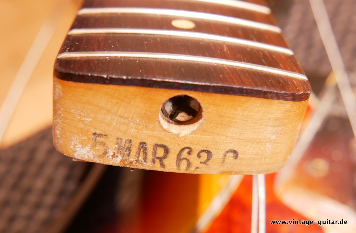 Fender-Precision-Bass-1963-sunburst-017.JPG