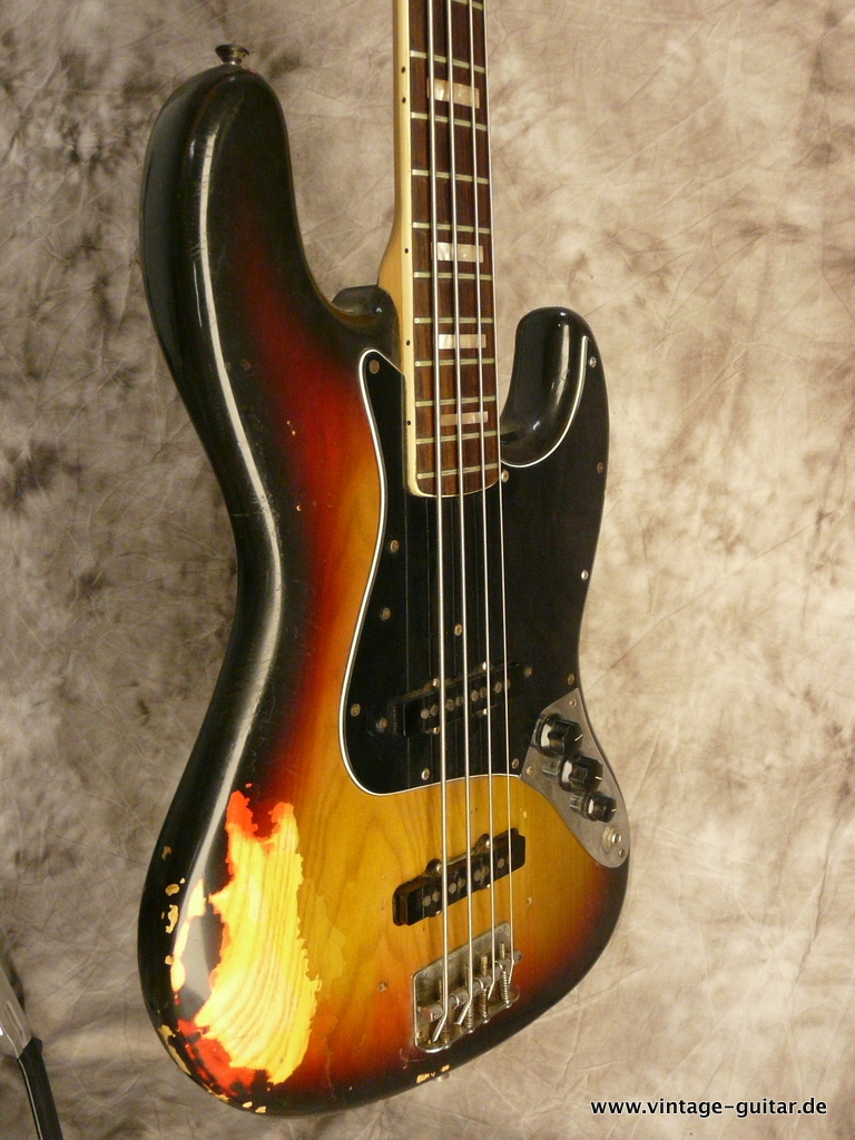 Fender_Jazz-Bass_1976-sunburst-007.JPG