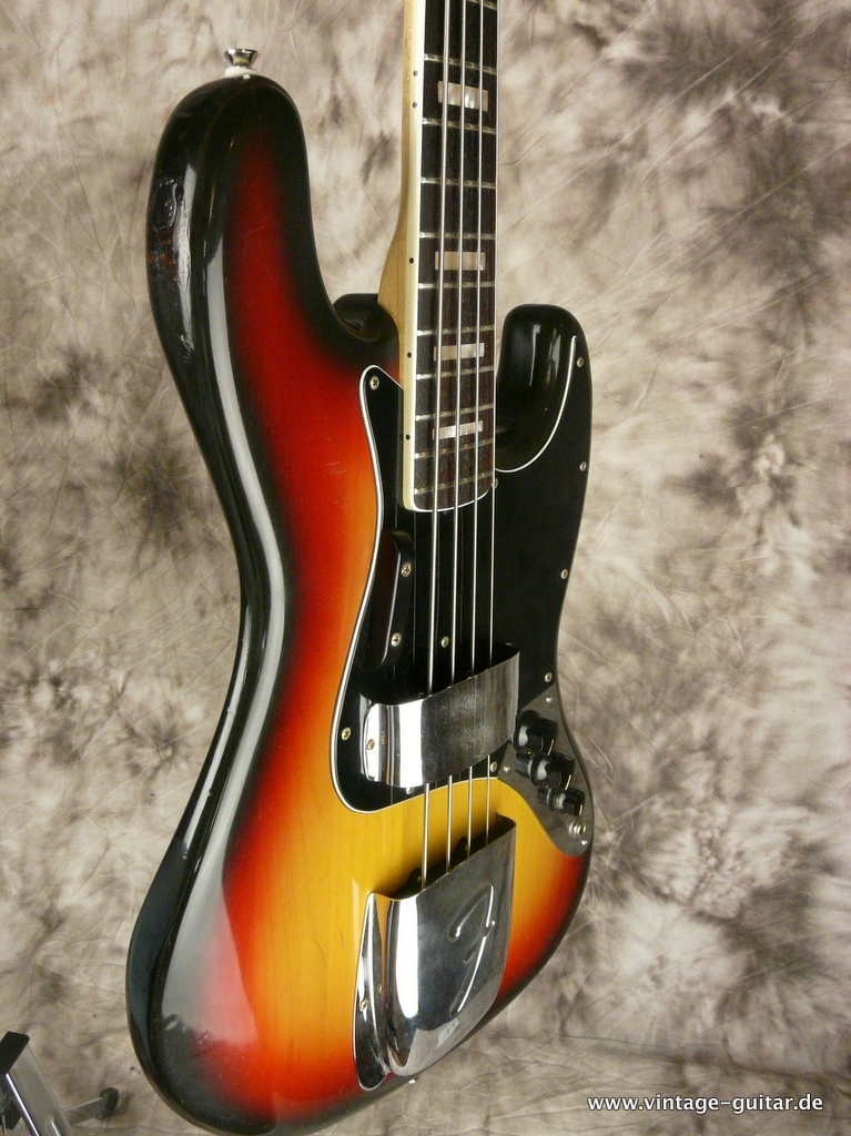 Fender_Jazz_Bass-1974-sunburst-003.JPG