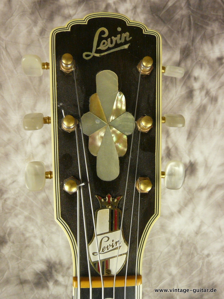 Levin-Jazz-Guitar-315-sunburst-mint-1961-005.JPG