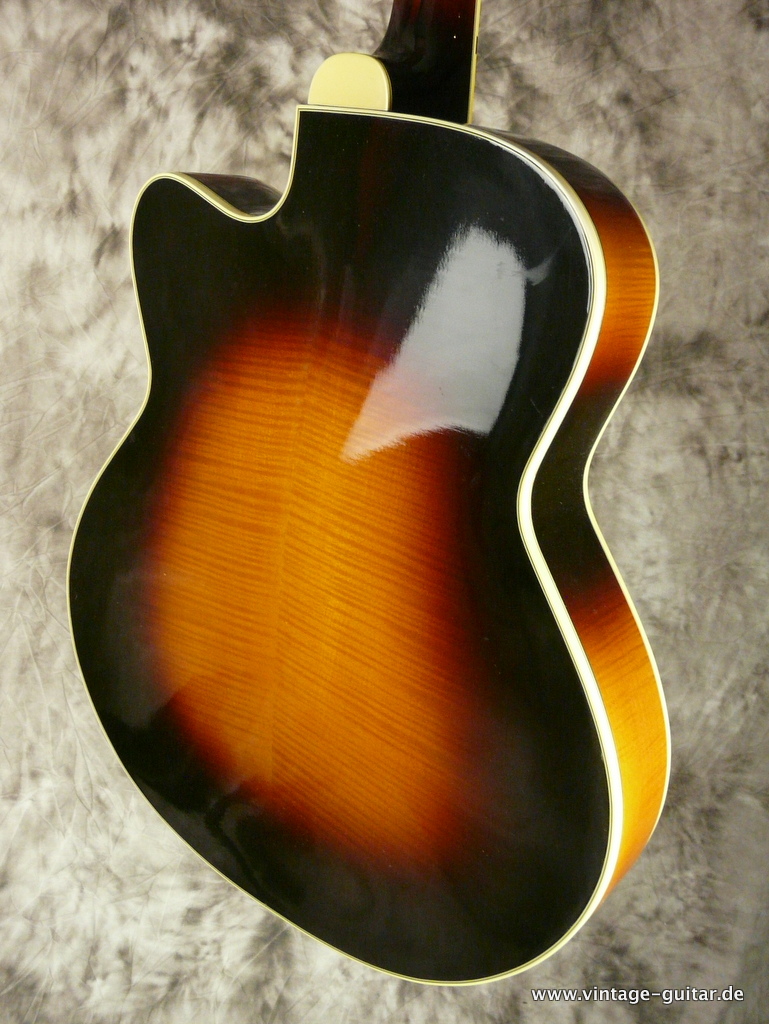 Levin-Jazz-Guitar-315-sunburst-mint-1961-013.JPG