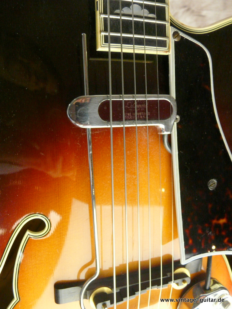 Levin-Jazz-Guitar-315-sunburst-mint-1961-018.JPG
