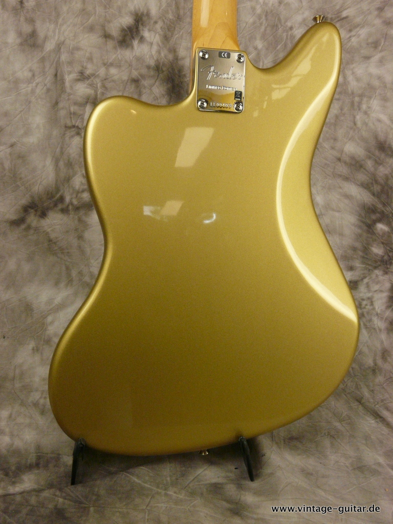 Fender_Jaguar_62Reissue_Aztec_Gold-004.JPG