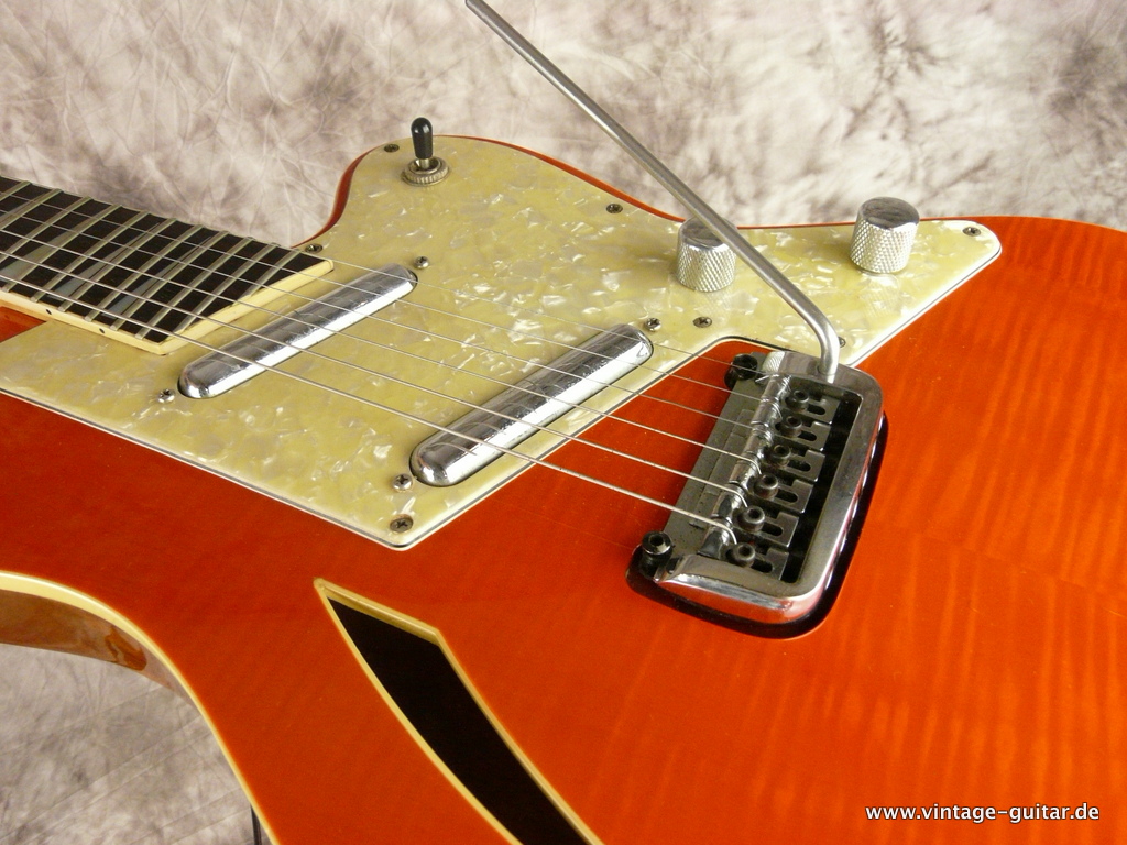 Charvel_Surfcaster-1992-orange-011.JPG