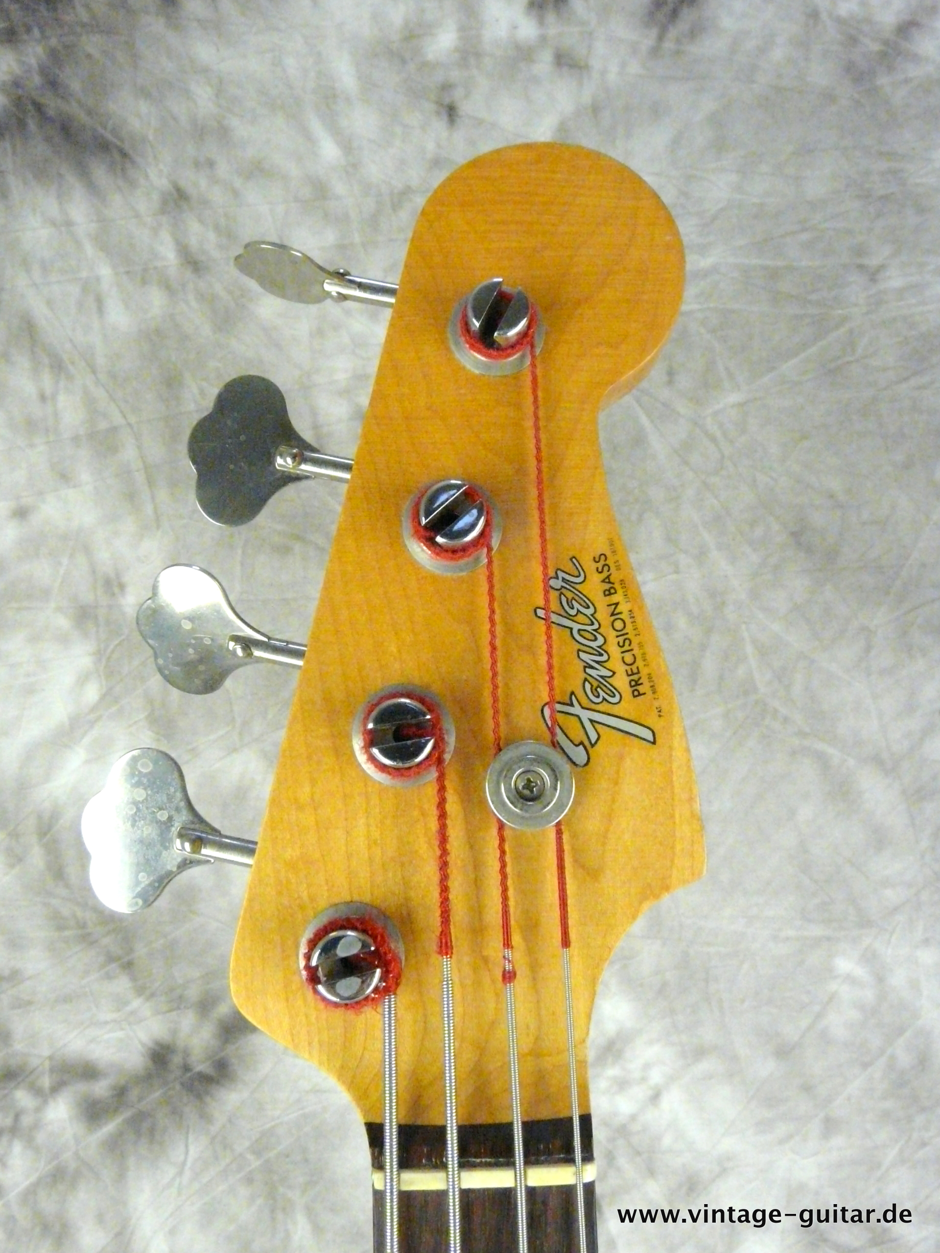 Fender-Precision-Bass-1966-sunburst-near-mint-005.JPG