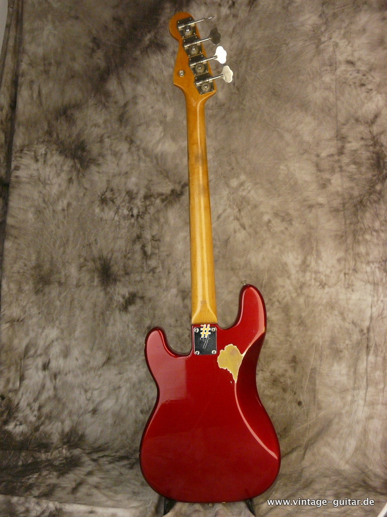 Fender-Precision-Bass-1966-Candy-Apple-Red-003.JPG