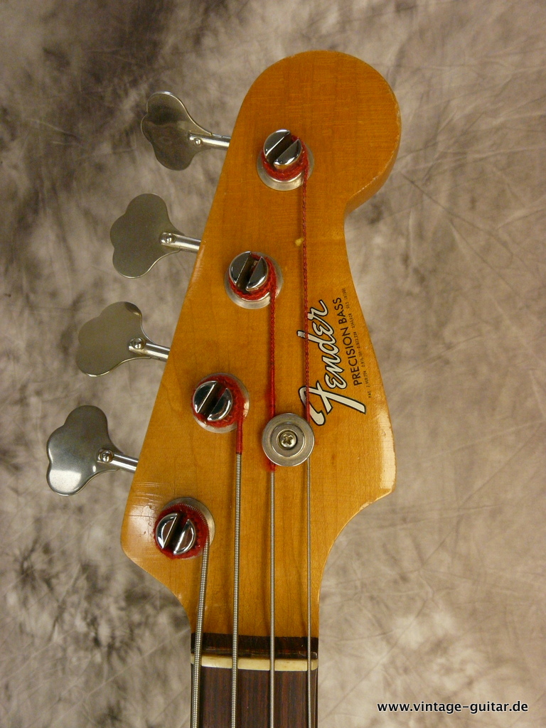 Fender-Precision-Bass-1966-Candy-Apple-Red-005.JPG