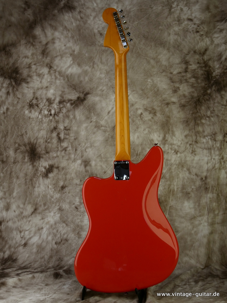 Fender-Jaguar-AVRI-1962-Vintage-Reissue-fiesta-red-003.JPG
