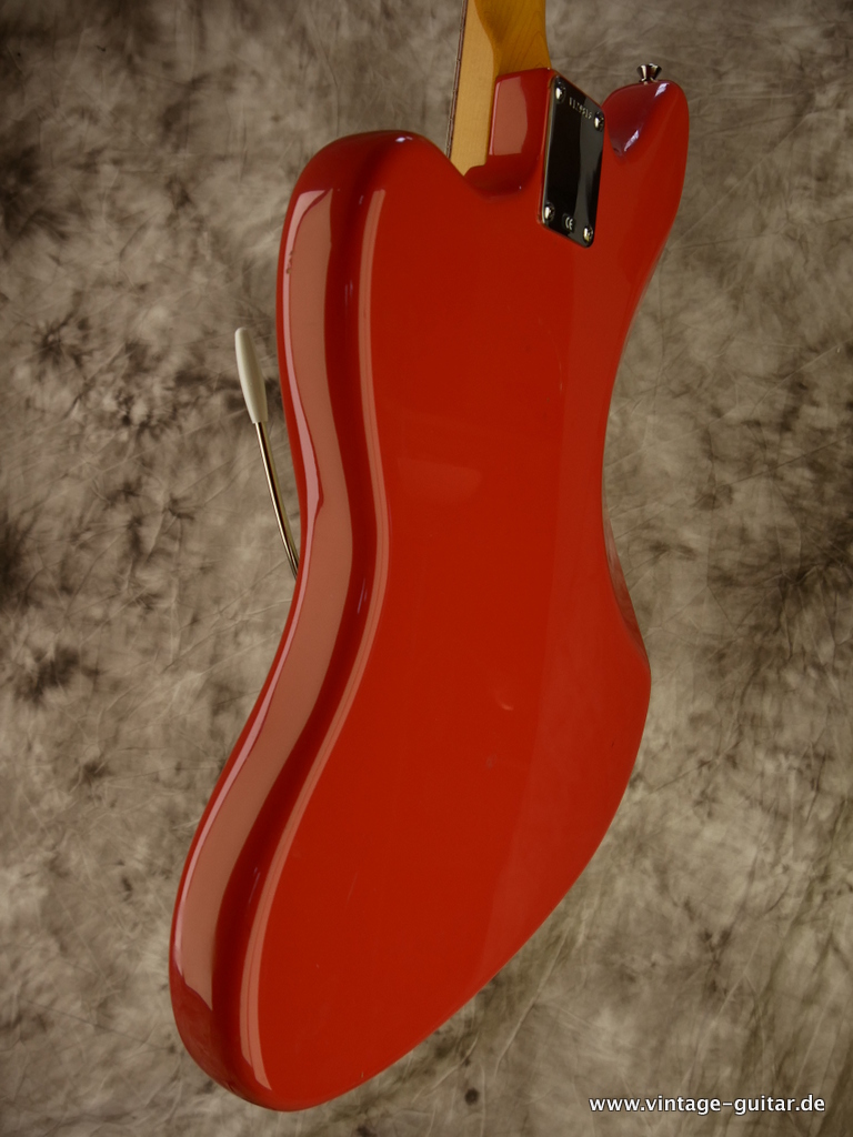 Fender-Jaguar-AVRI-1962-Vintage-Reissue-fiesta-red-007.JPG