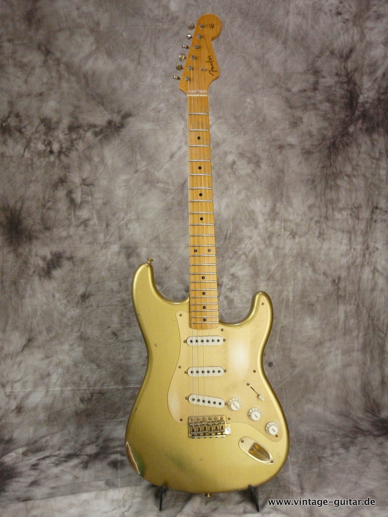 Fender-Stratocaster-1956-Reissue-Heavy-Relic-Custom-Shop-001.JPG