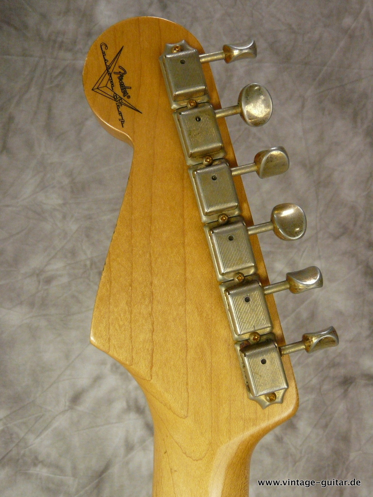 Fender-Stratocaster-1956-Reissue-Heavy-Relic-Custom-Shop-006.JPG