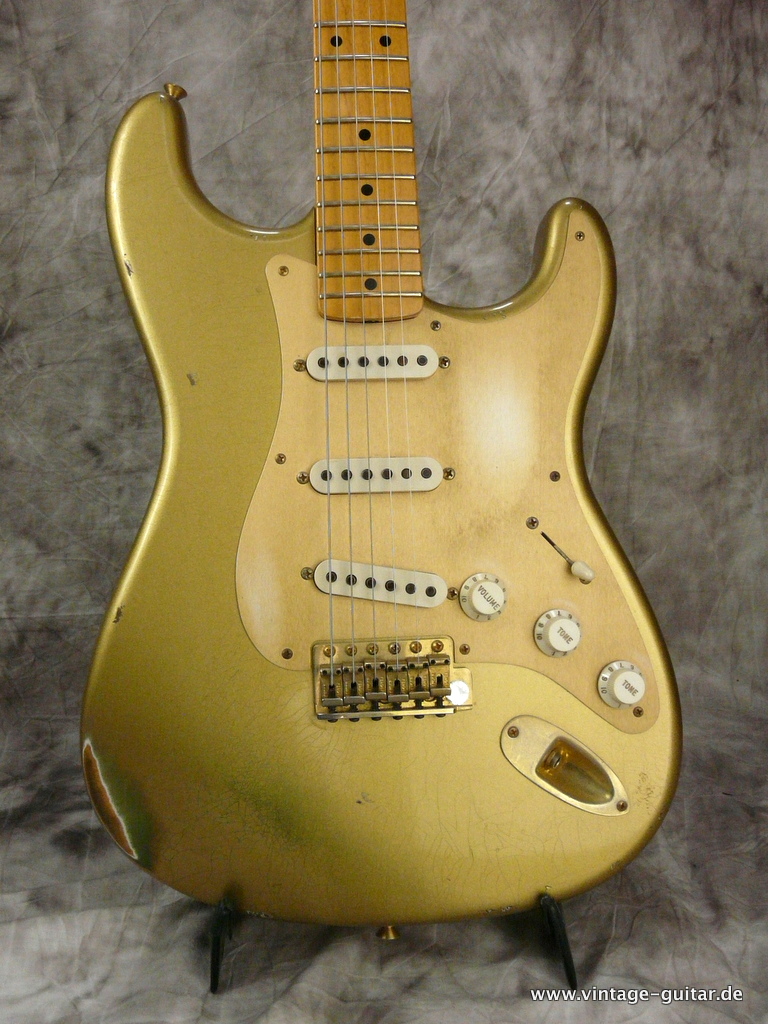 Fender-Stratocaster-1956-Reissue-Heavy-Relic-Custom-Shop-009.JPG