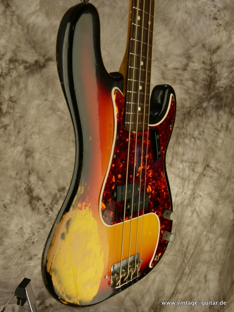 Fender-Precision-Bass-1965-sunburst-005.JPG