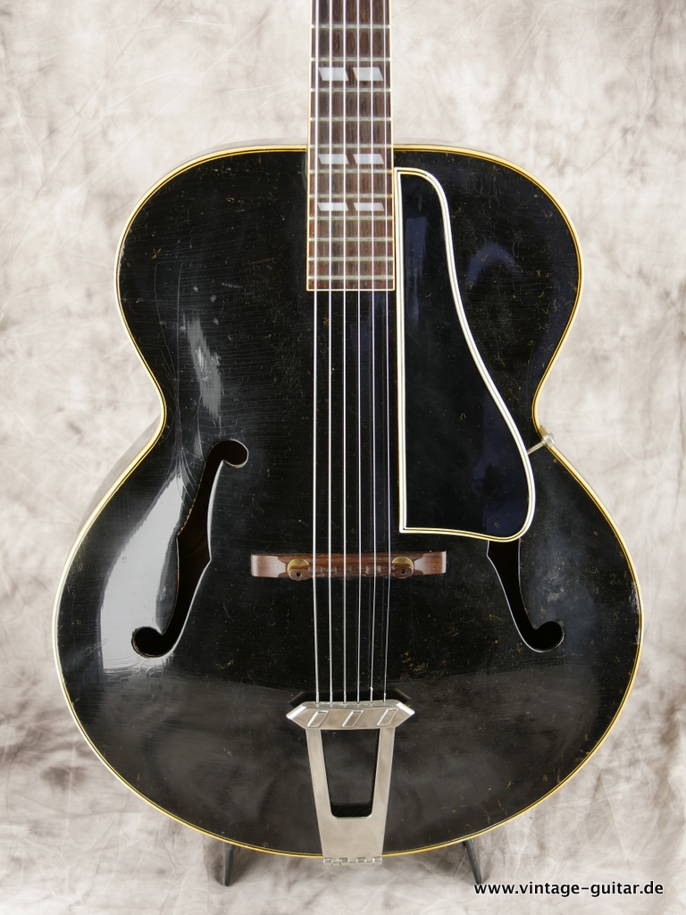 Gibson-L7-1948-black-002.JPG