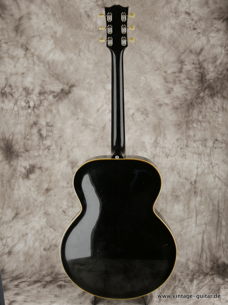 Gibson-L7-1948-black-003.JPG