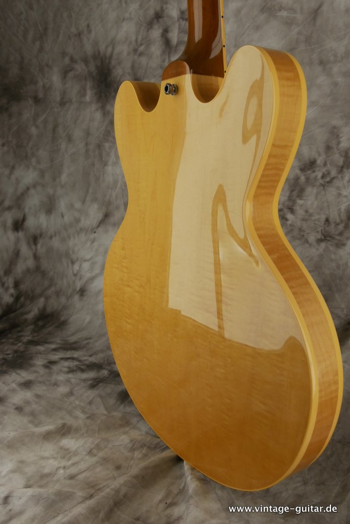 Gibson-ES-335-TD-Dot-1991-PAFs-natural-008.JPG