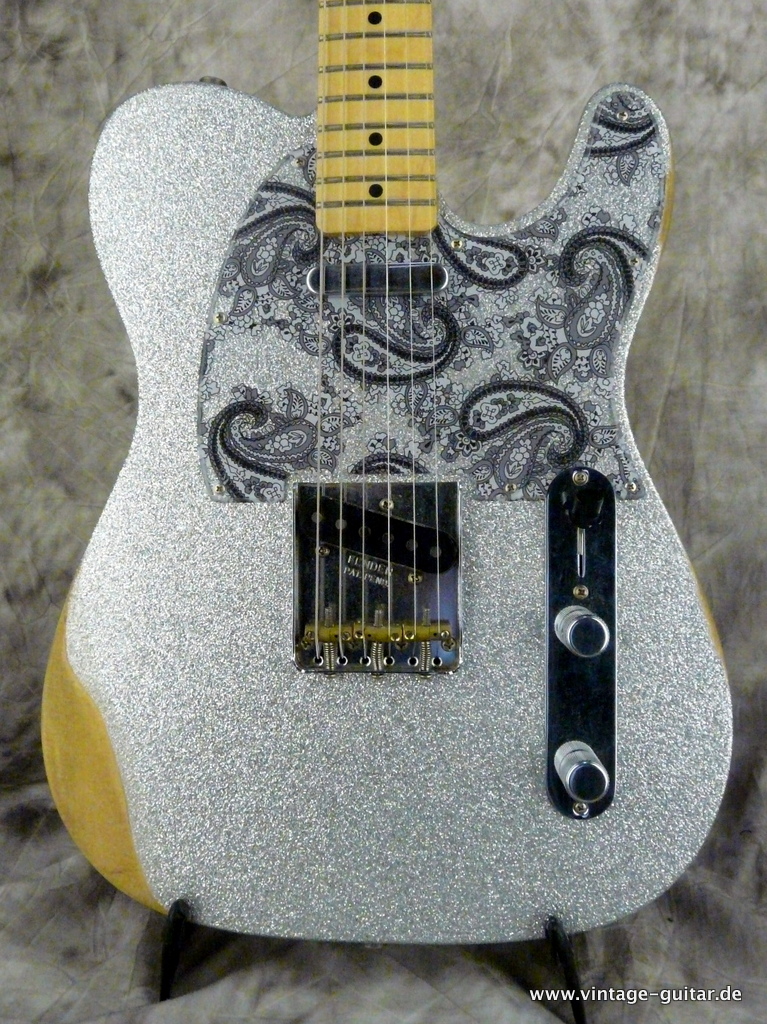 Fender-Telecaster-Brad-Paisley-silver-sparkle-road-worn-002.JPG