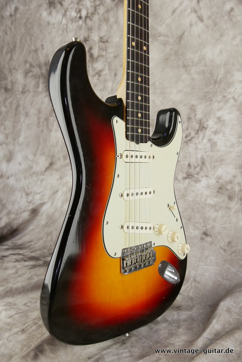 Fender-Stratocaster-1962-sunburst-slabboard-005.JPG
