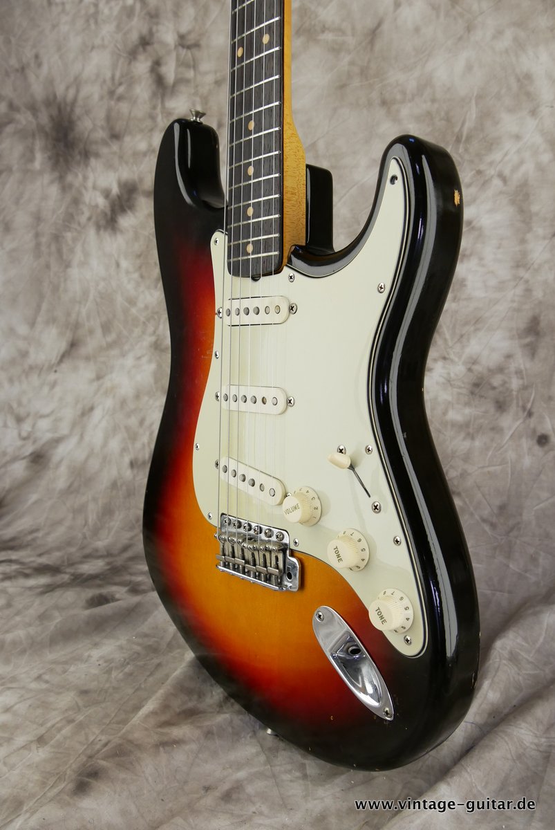 Fender-Stratocaster-1962-sunburst-slabboard-006.JPG
