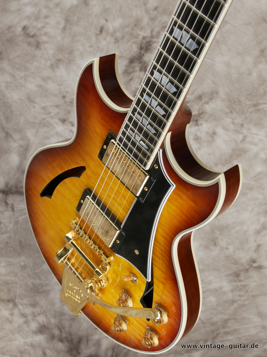 Gibson_Johnny_A_signature_CS_2017-006.JPG