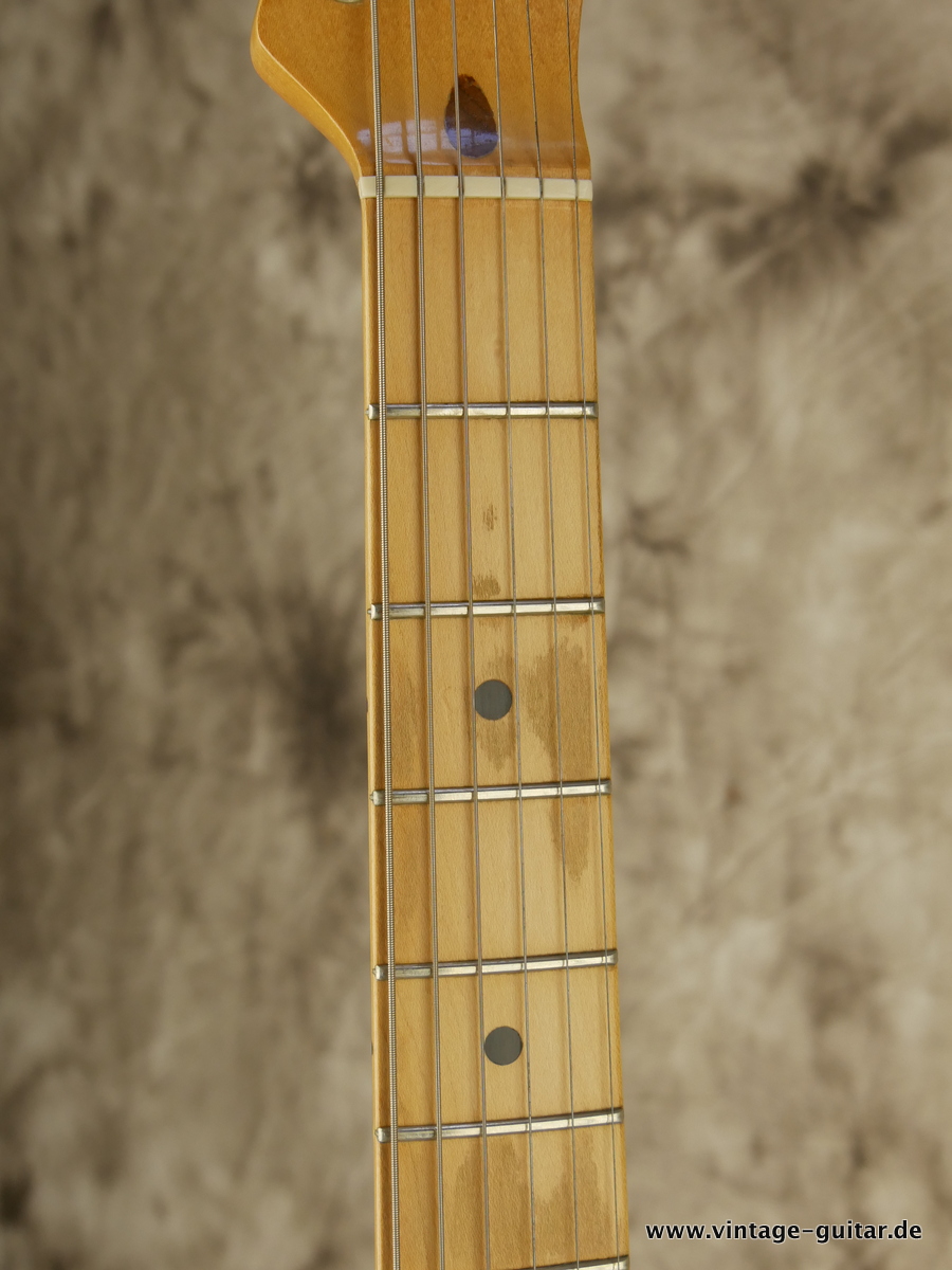 Fender_Telecaster_blond_1970-013.JPG