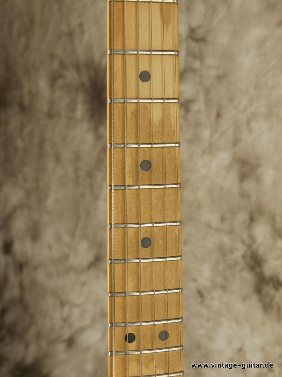 Fender_Telecaster_blond_1970-014.JPG