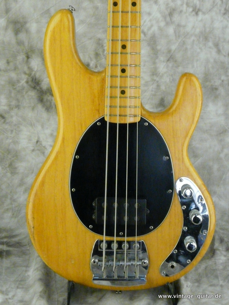 MusicMan-StingRay-Bass-1977-natural-002.JPG