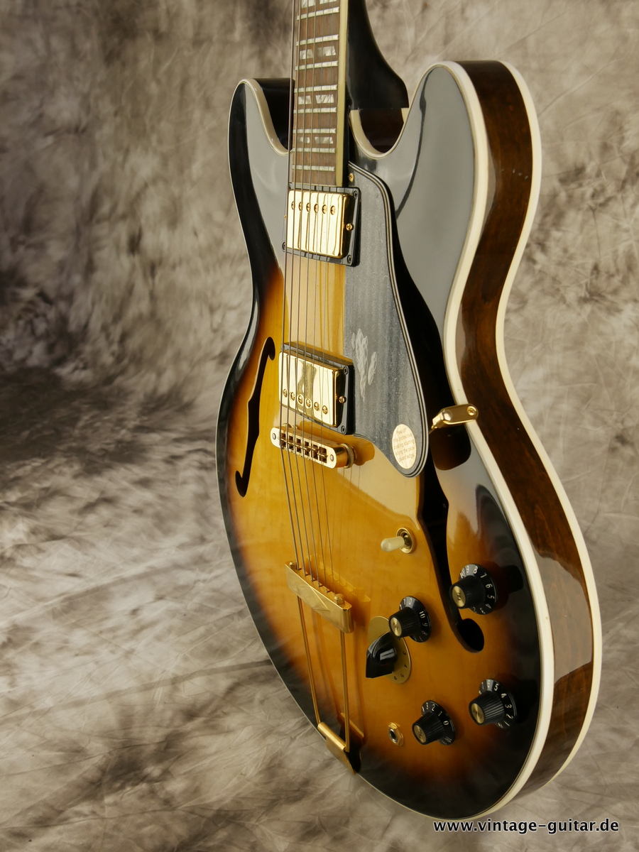 Gibson-ES-345-TD-sunburst-1973-mint-condition-006.JPG