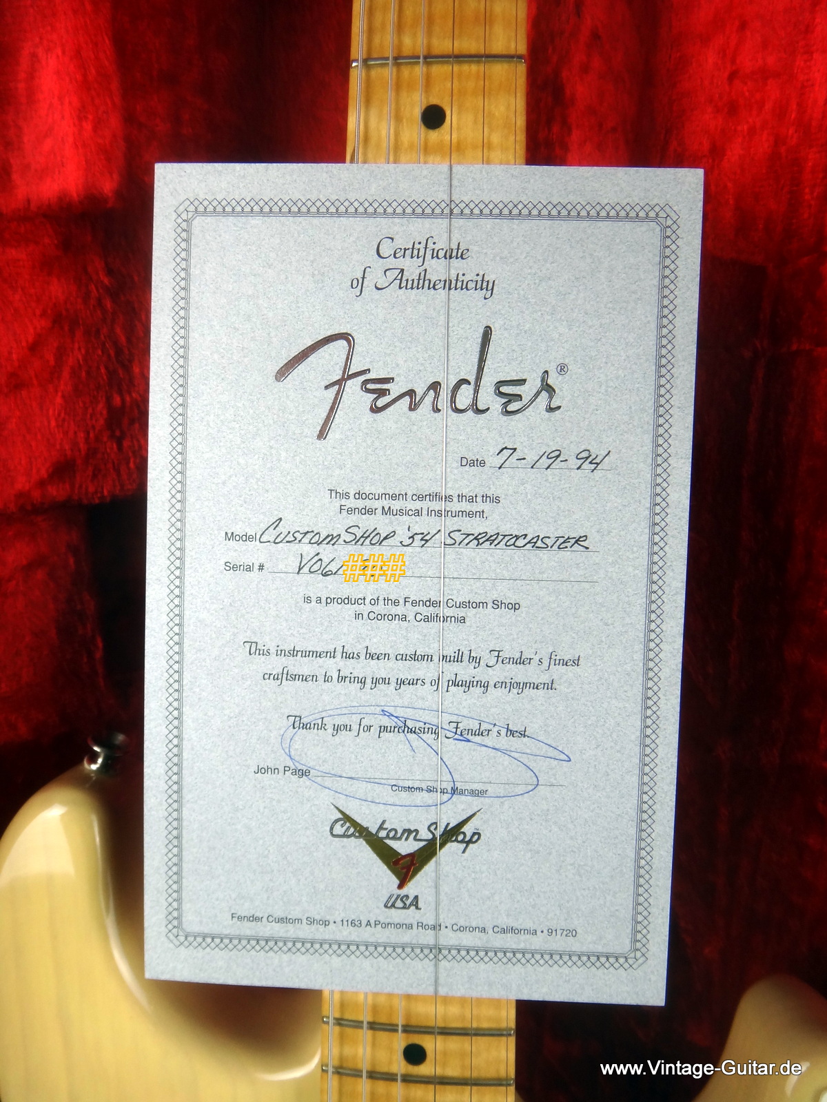Fender-Stratocaster_1954-Reissue-Custom-Shop-Mary-Kaye-blonde-012.JPG