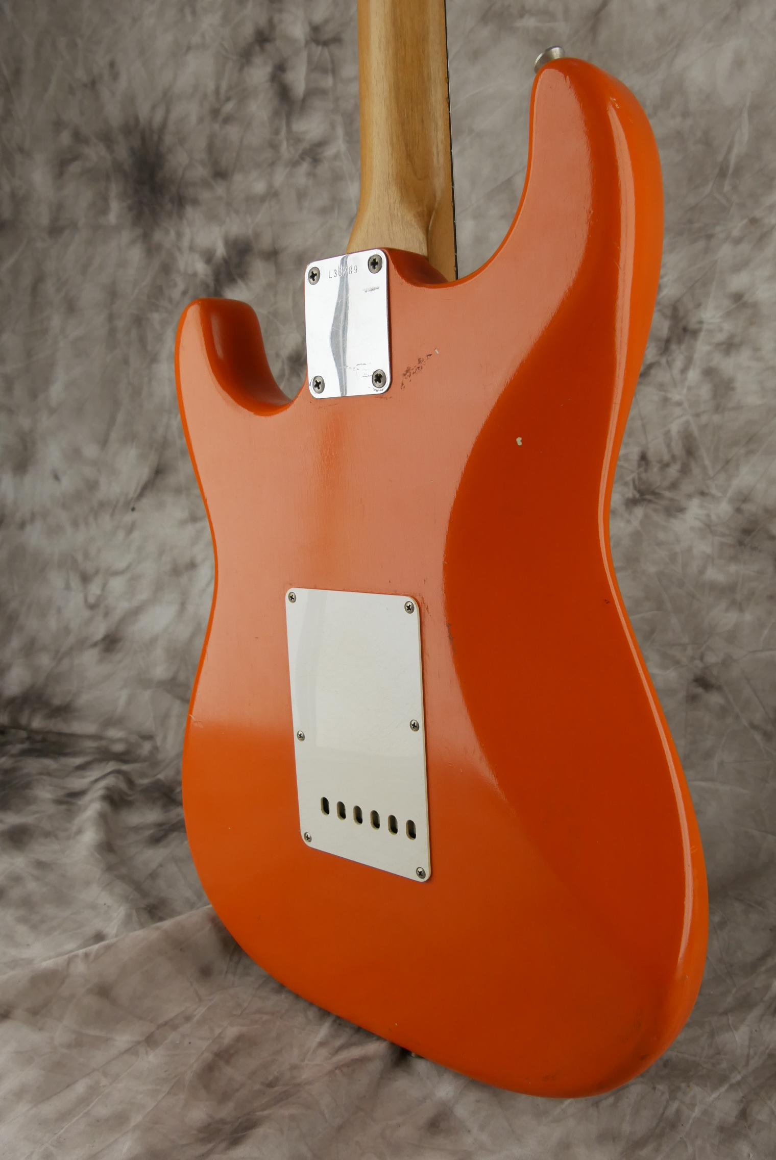 Fender-Stratocaster-1964-orange-refinish-008.JPG