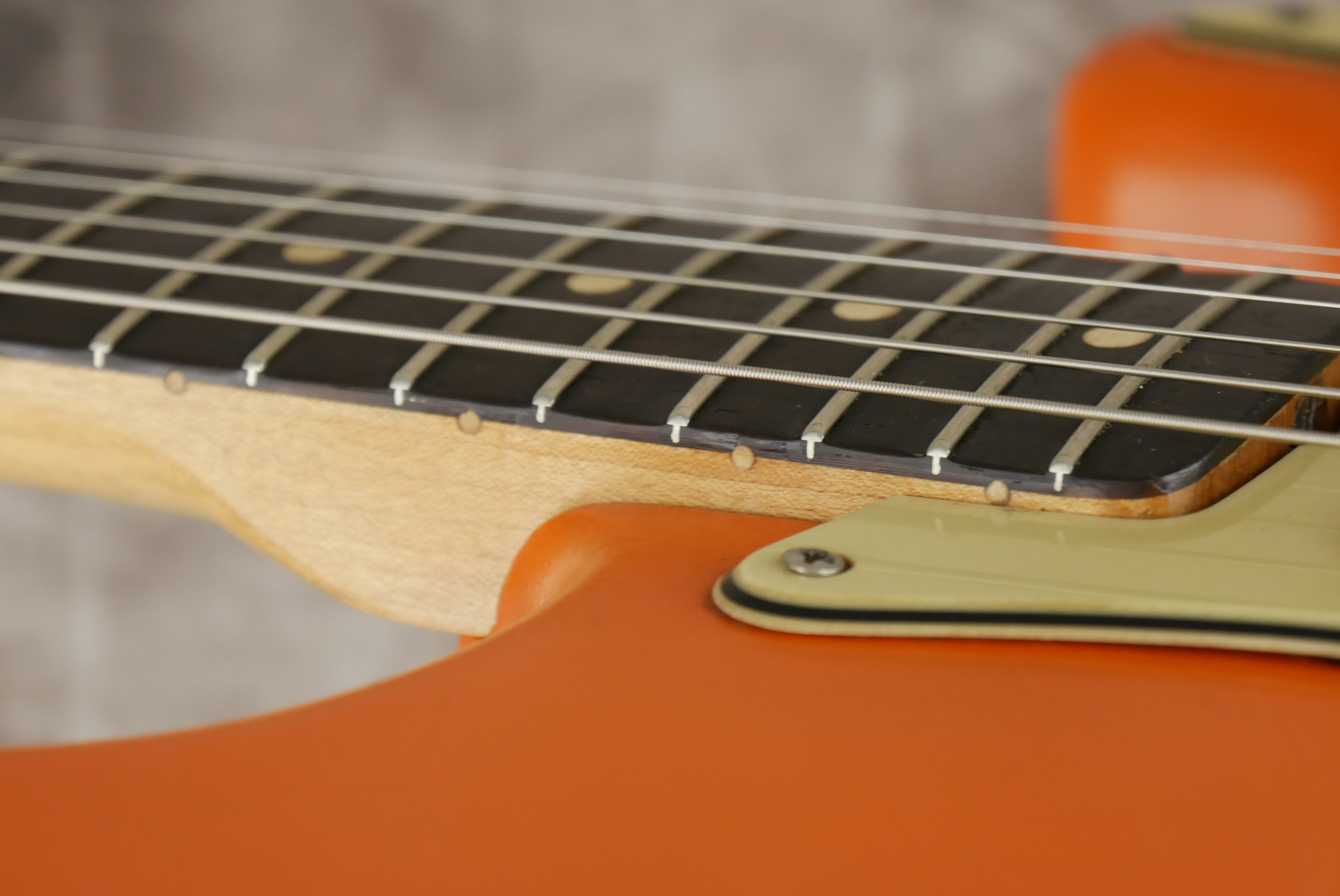 Fender-Stratocaster-1964-orange-refinish-015.JPG