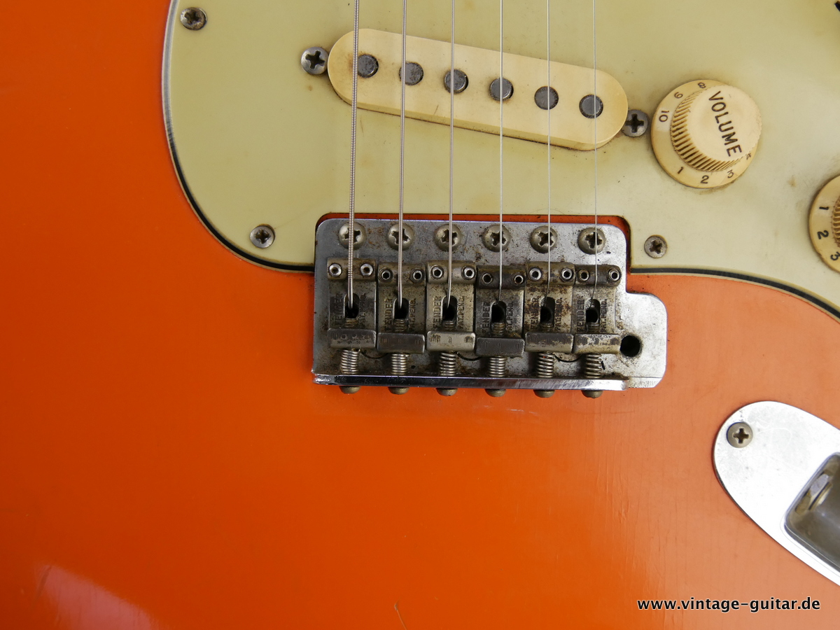 Fender-Stratocaster-1964-orange-refinish-018.JPG