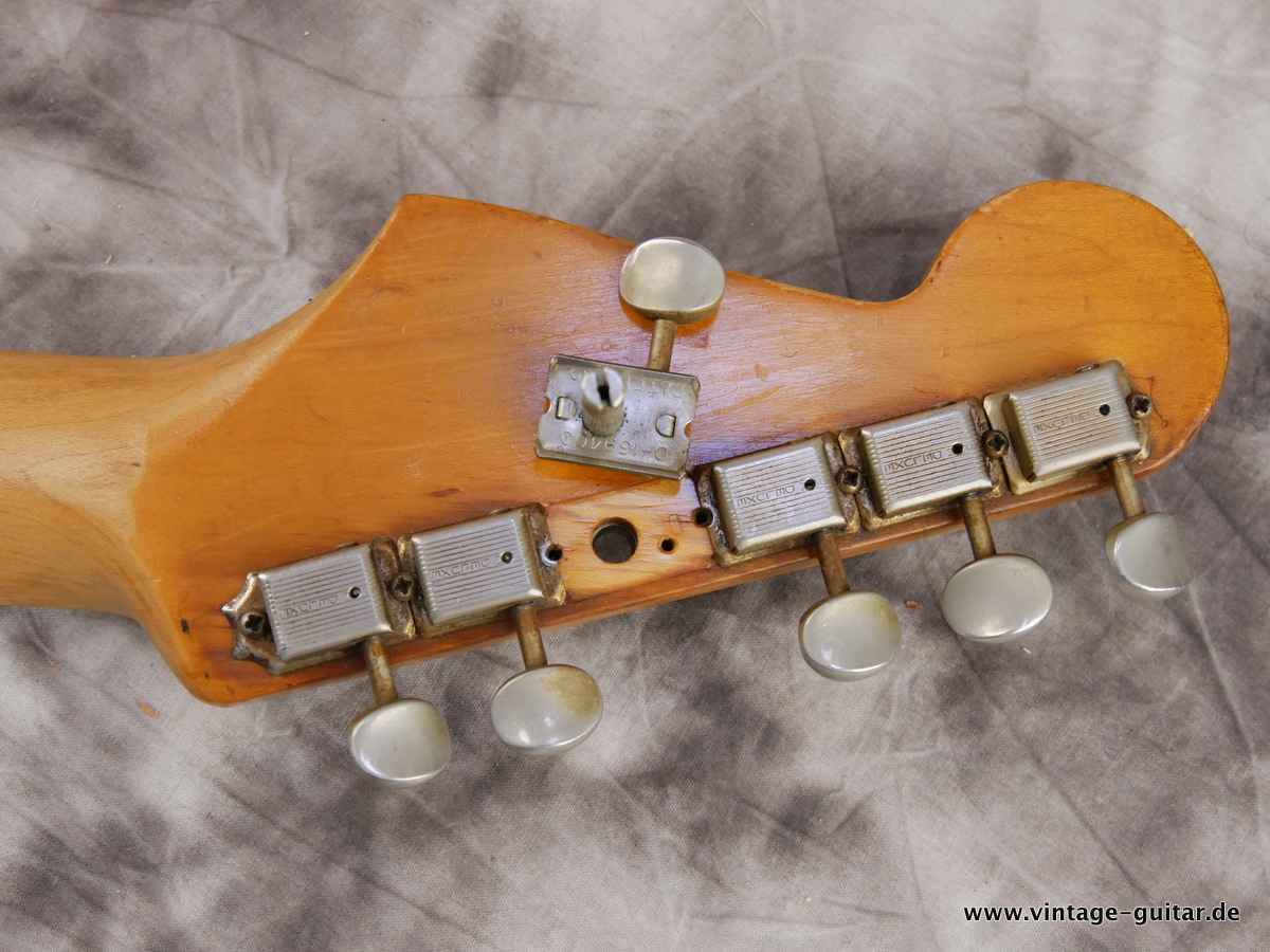 Fender-Stratocaster-1964-orange-refinish-030.JPG
