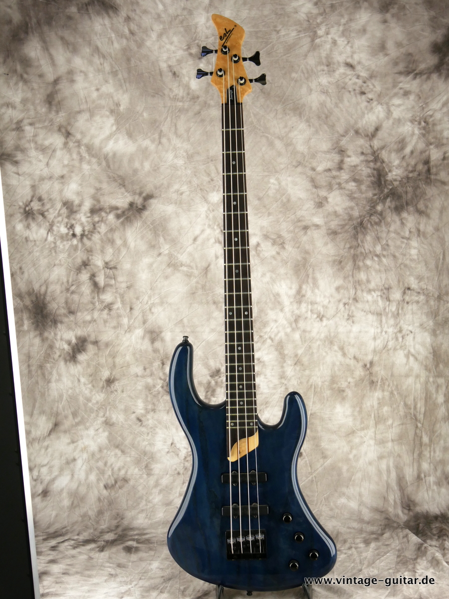 Esh-Bass-Sovereign-D-1995-blue-001.JPG