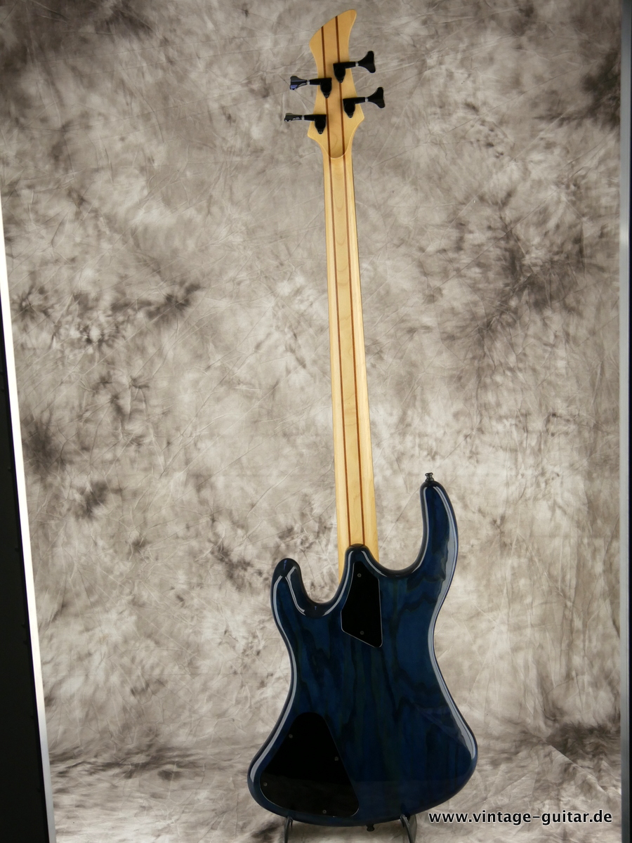 Esh-Bass-Sovereign-D-1995-blue-003.JPG