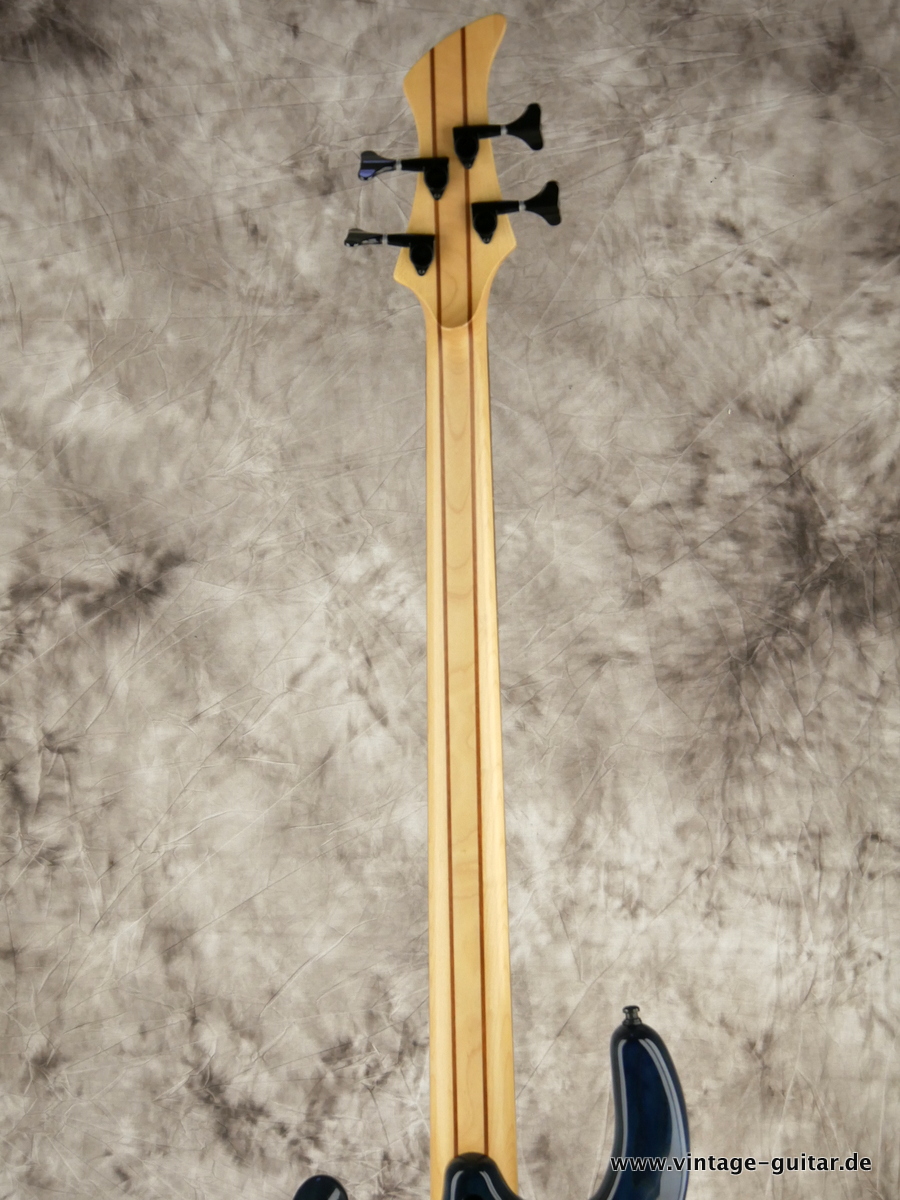 Esh-Bass-Sovereign-D-1995-blue-006.JPG