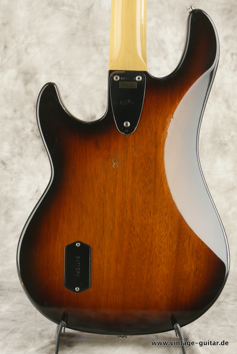 G&L-L-2000-1983-sunburst-006.JPG